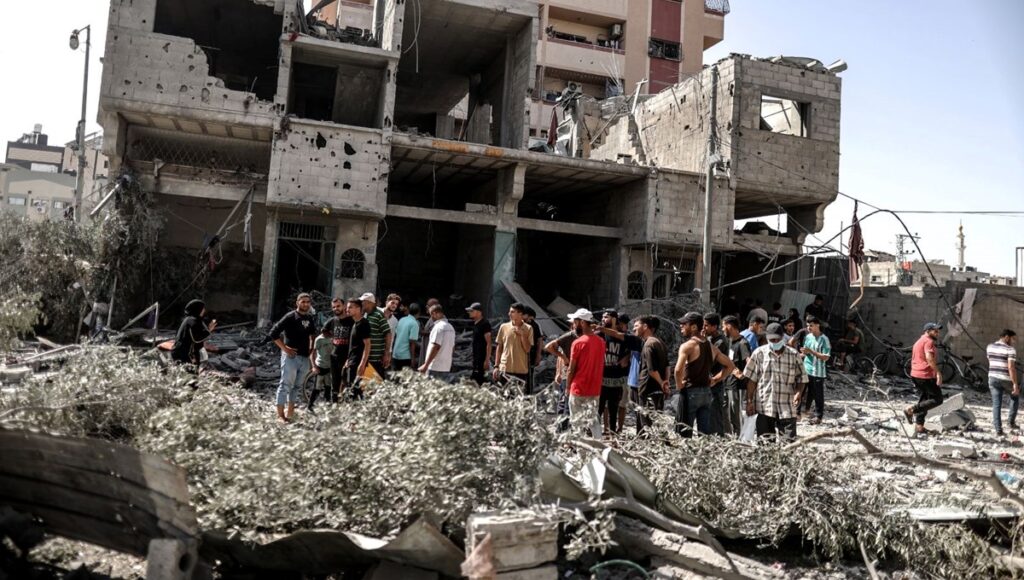 İsrail ordusunun Gazze’de bombaladığı evde 2 Filistinli çocuk öldü